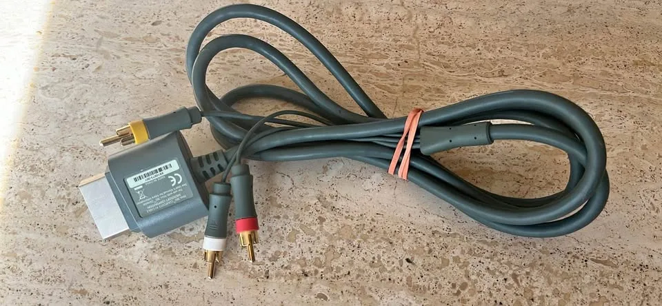 Xbox 360 - Composite AV Cable - Tested / Working