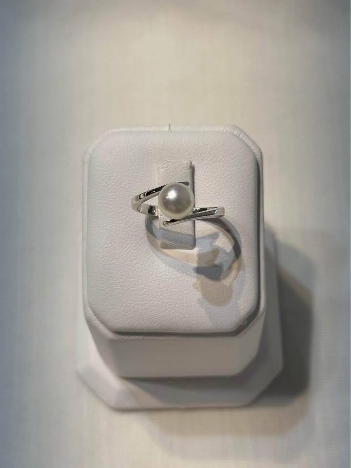 18k White Gold Pearl Ring - Size 6 3/4 - photo 2