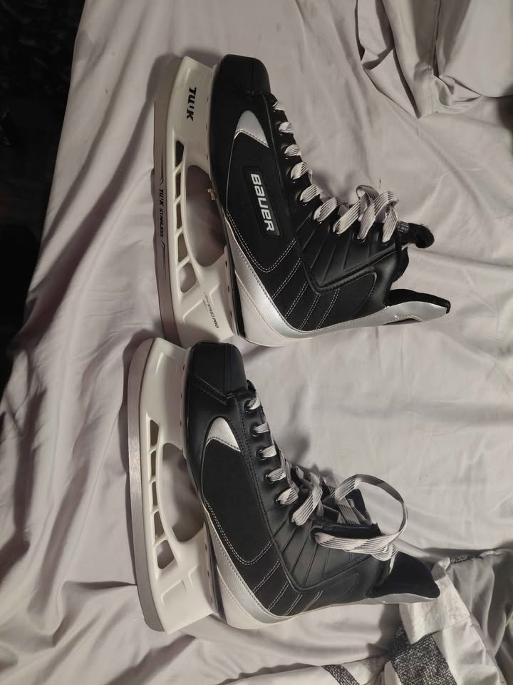 ice hockey skates - photo 3
