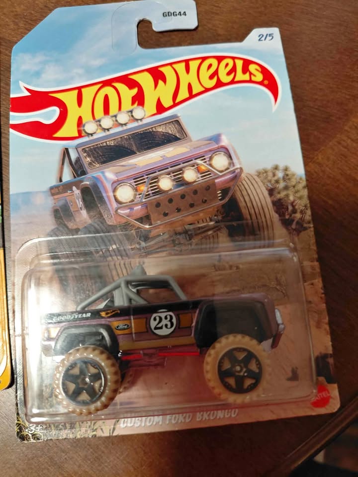 Custom ford bronco hot wheels