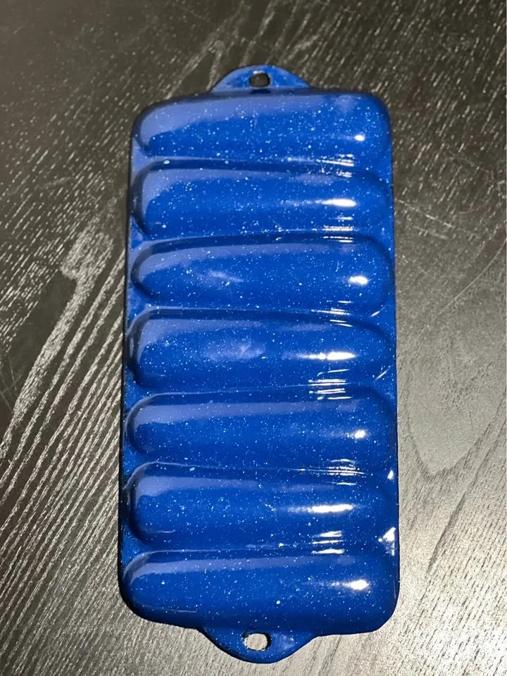 Vintage Lodge blue enameled cast iron corn stick pan image indicator(4)