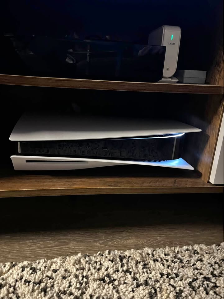 PS5 Disc Version w/ 2 controllers & Mortal Kombat 1