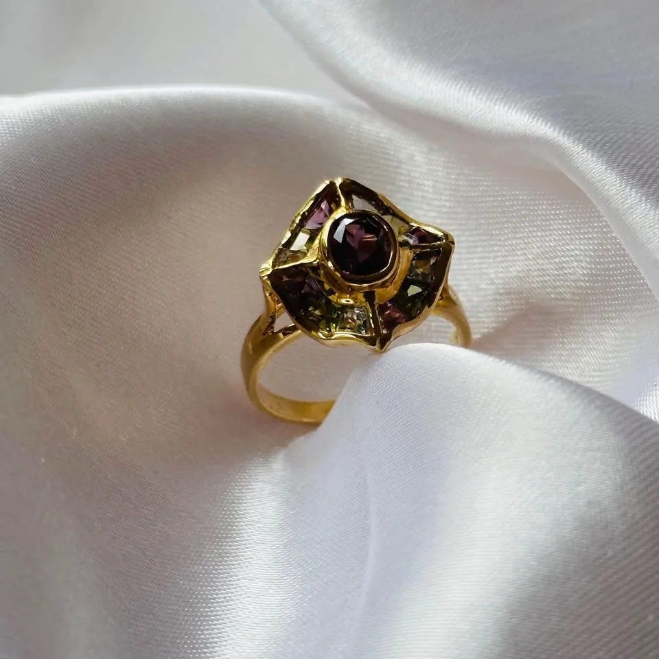 Birthstone 14k solid Gold ring. Size 6 1/2. Natural Amethyst image indicator(2)