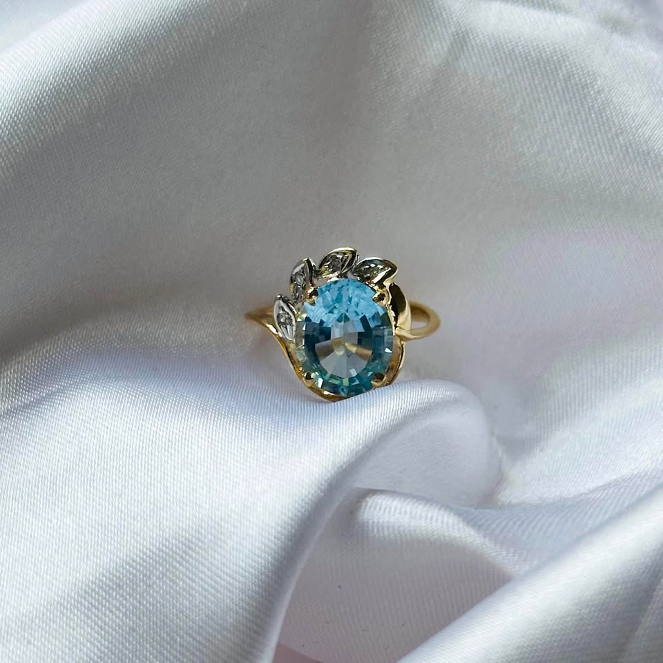 Birthstone 14k solid gold ring. Natural Diamonds and Blue Topaz