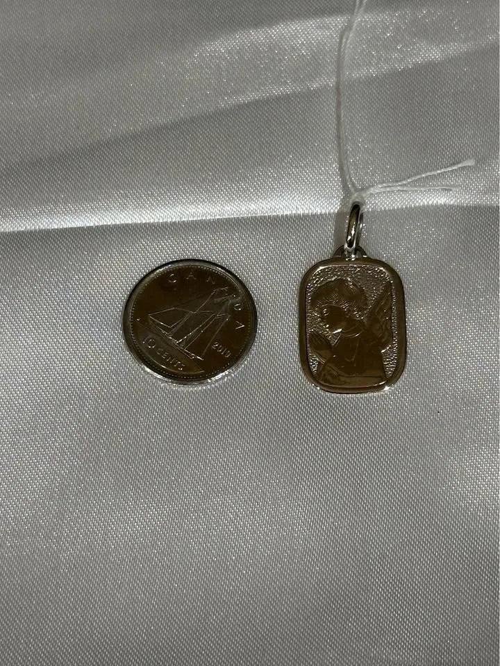 18k solid white gold Angel Pendant image indicator(2)