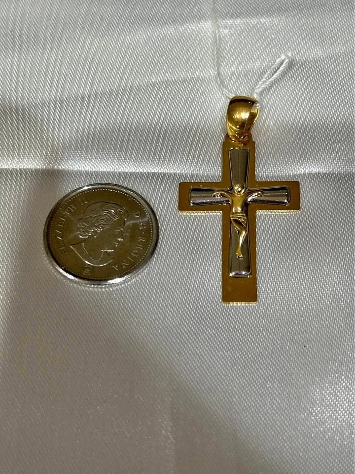 18k solid gold Cross Pendant thumbnail