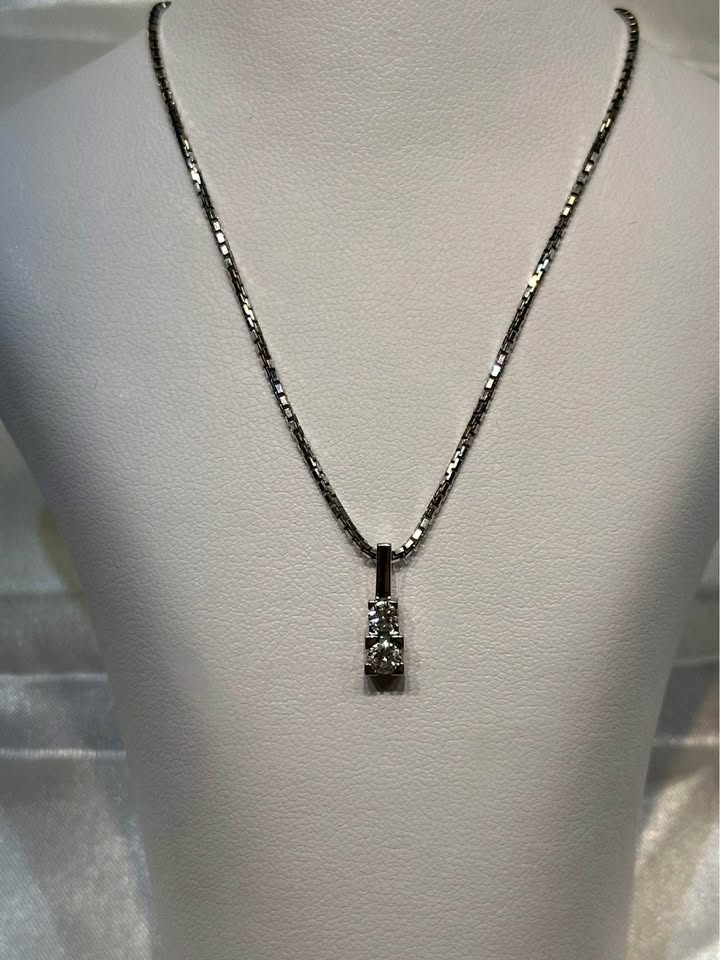 18k Double Diamond Pendant - G colour Diamonds - photo 3