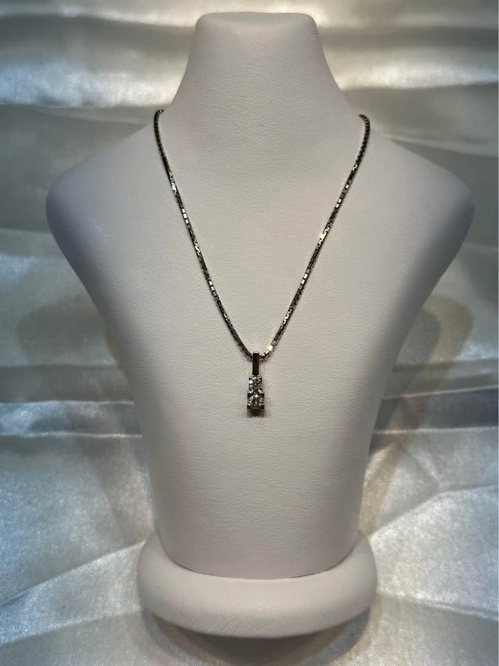 18k Double Diamond Pendant - G colour Diamonds - photo 4