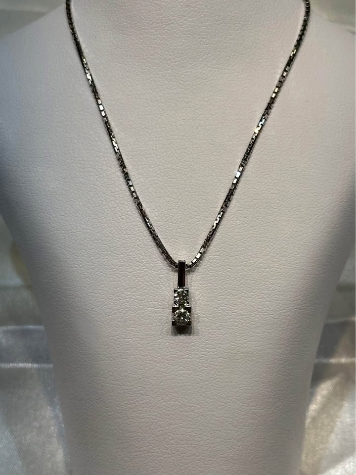 18k Double Diamond Pendant - G colour Diamonds - photo 5