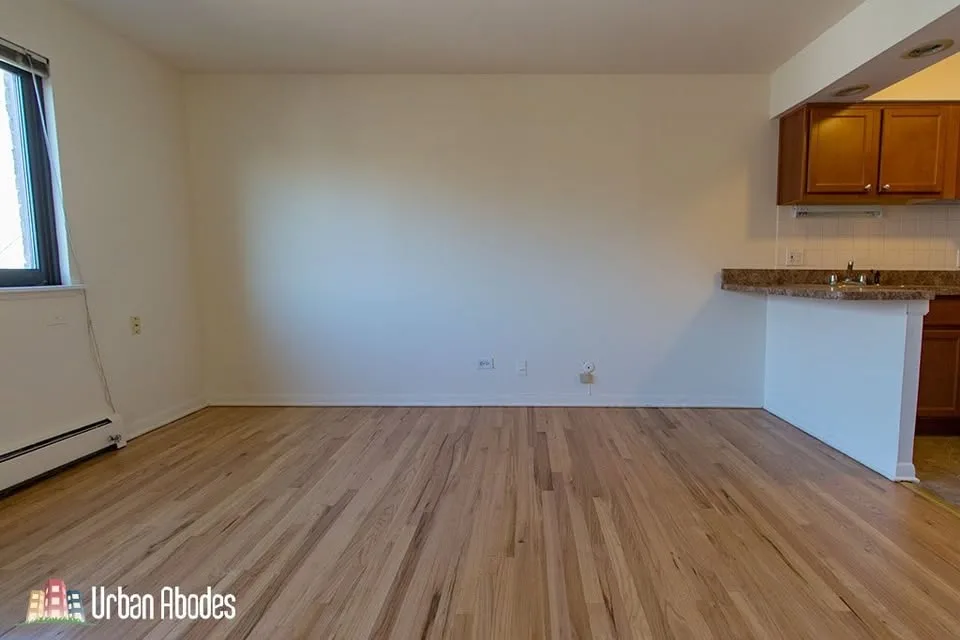 Studio 1 Bath Apartment image indicator(10)