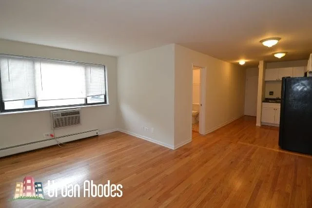 Studio 1 Bath Apartment image indicator(8)