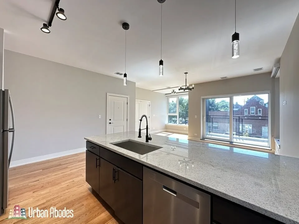 3 Beds 2 Baths Apartment image indicator(6)