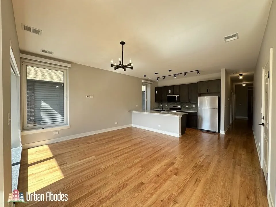 3 Beds 2 Baths Apartment image indicator(8)