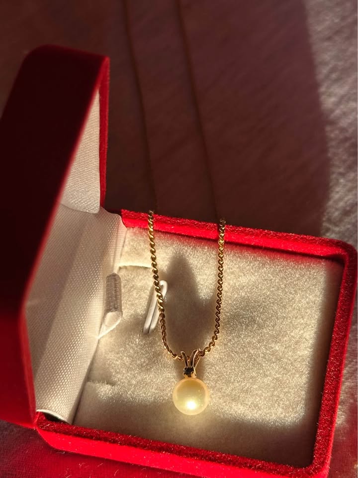 14k solid gold. Sapphire and Japanese Pearl Pendant and chain - photo 2