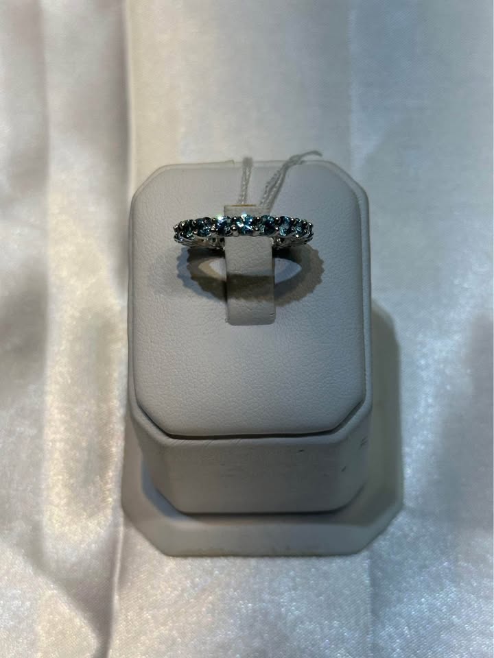 18k gold Birthstone Aquamarine Eternity. Size 4 3/4 ring - photo 2