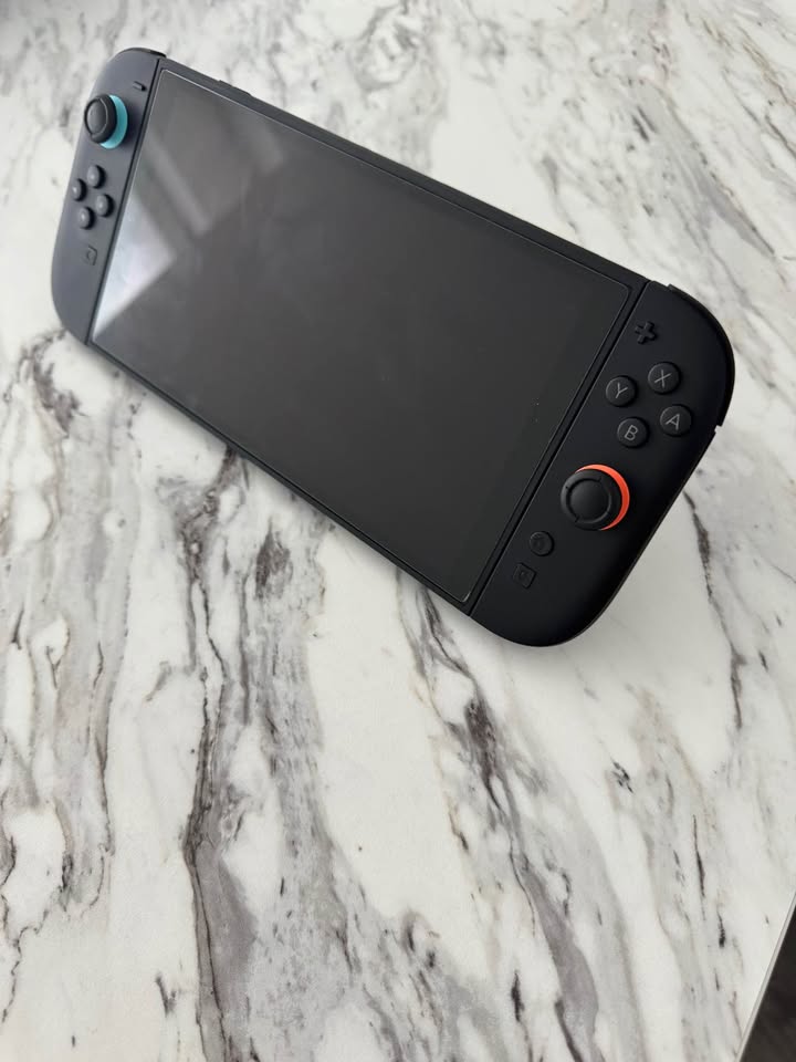 Gift Nintendo 2 - photo 2