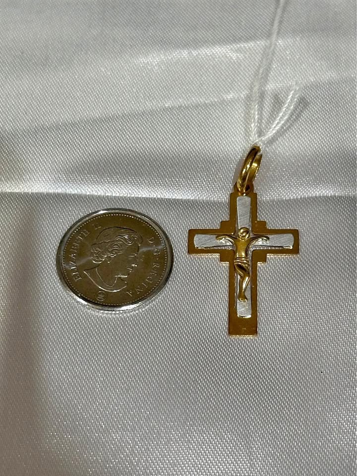 18k solid gold Cross Pendant