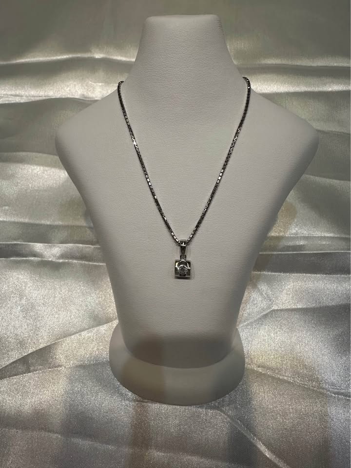 18k Diamond Pendant - photo 4