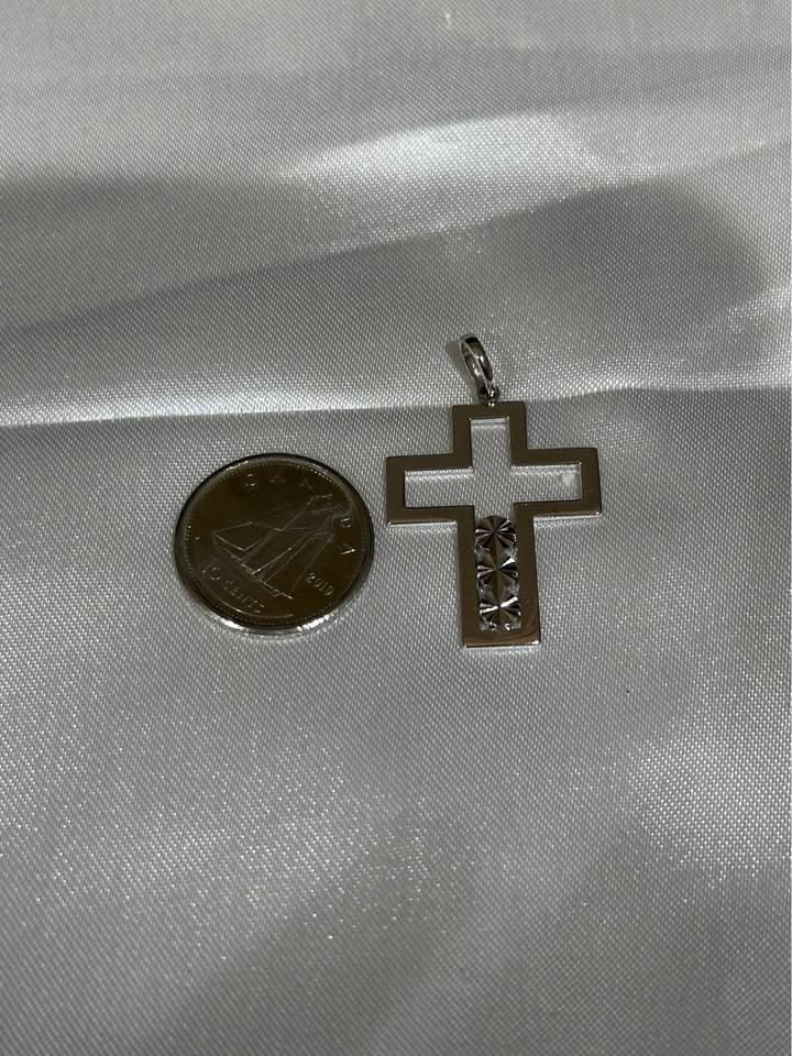 18k solid gold Cross Pendant - photo 2