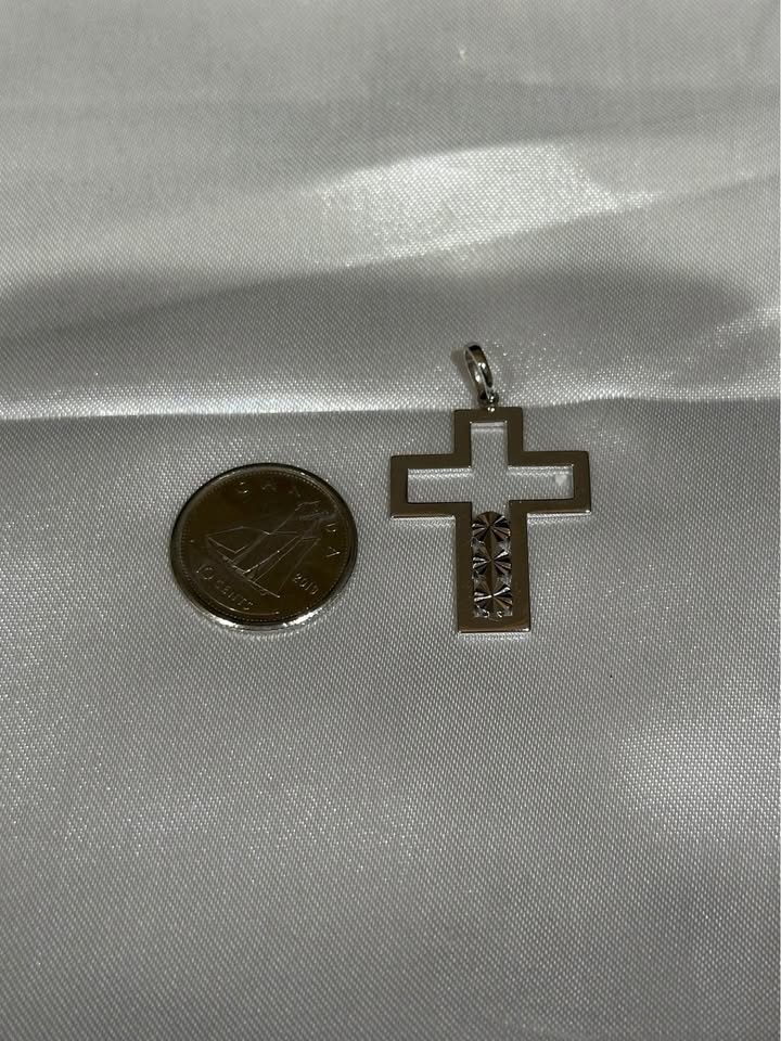 18k solid gold Cross Pendant - photo 4