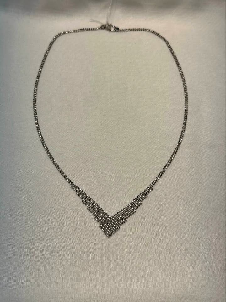 999 Platinum necklace