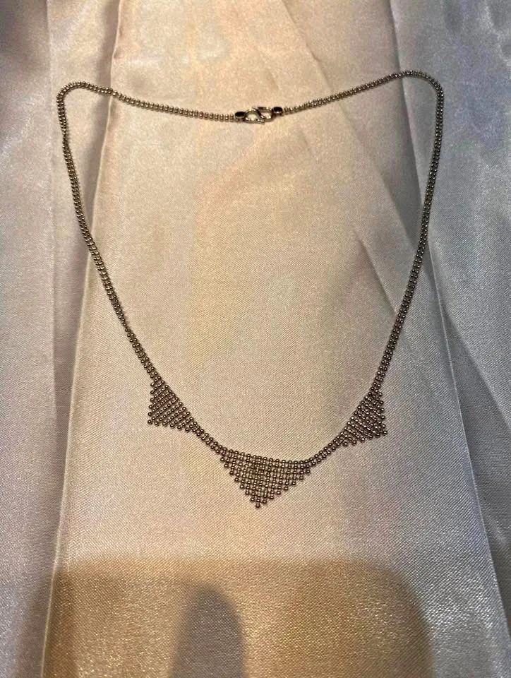 999 Platinum Necklace thumbnail