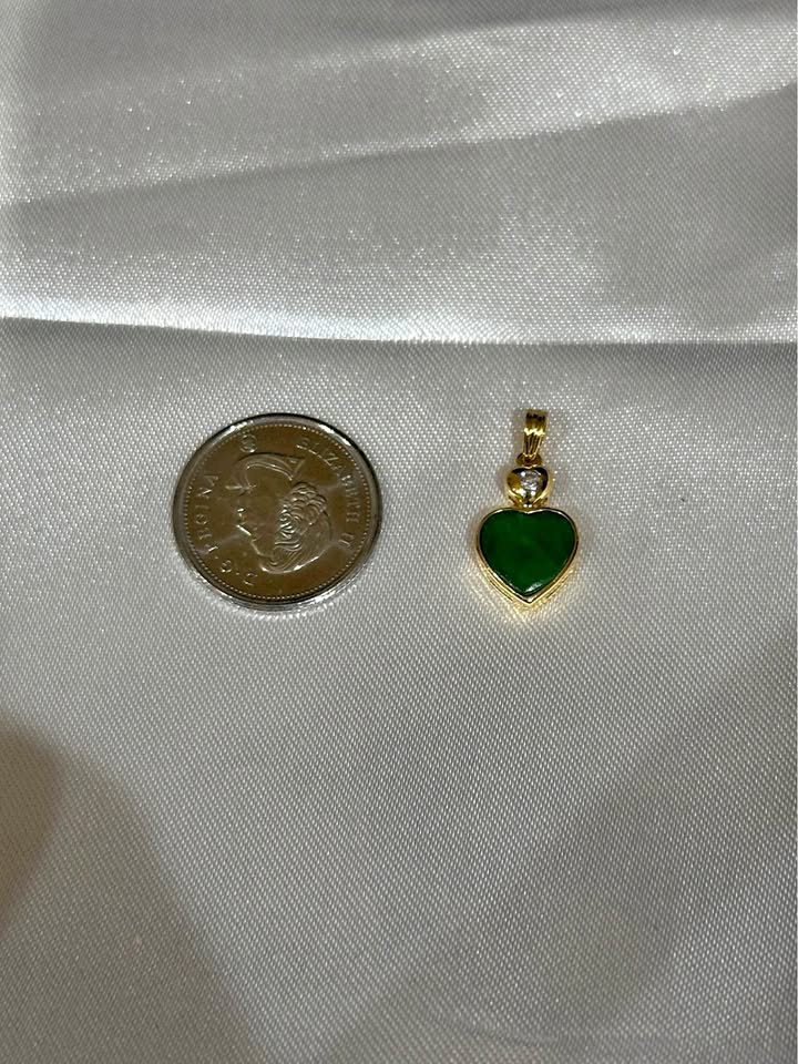 18k Jade Heart and Diamond Pendant