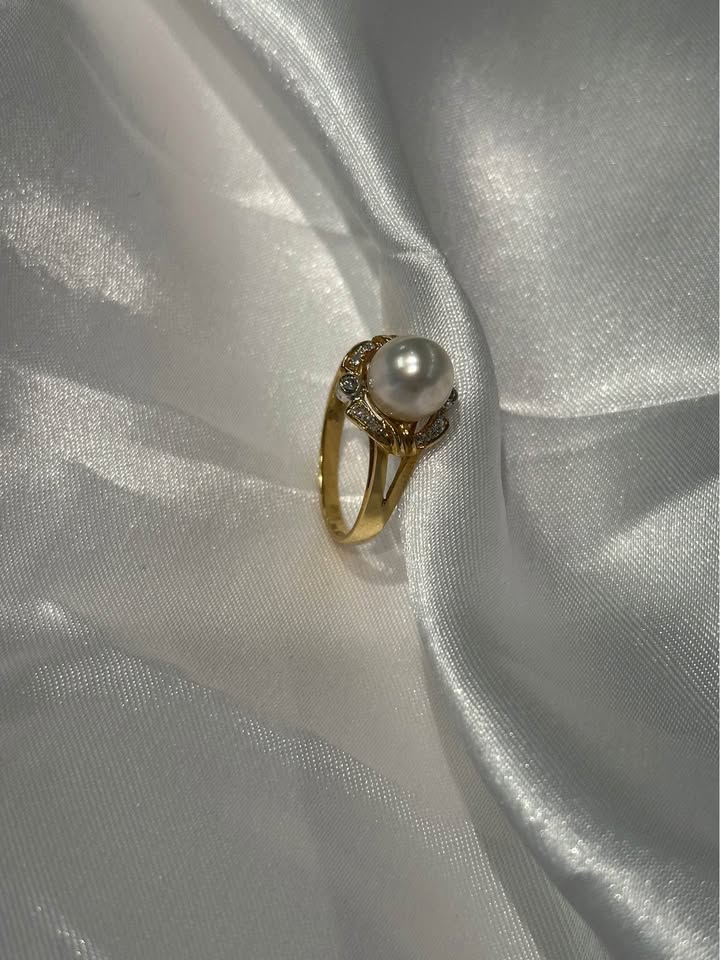 18k Solid Gold Pearl & Diamond Ring - Size 6 1/2 - photo 3