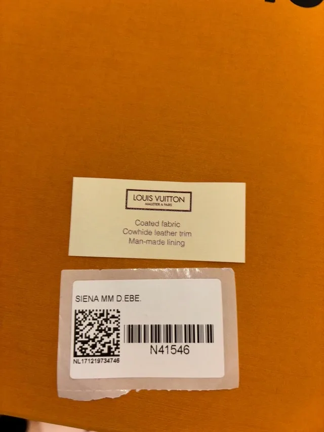 Louis vuttion purse image indicator(6)