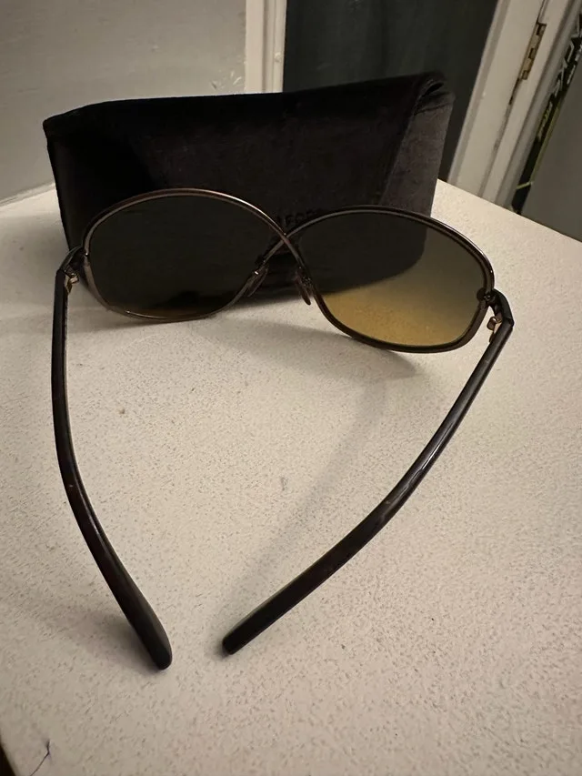 Tom Ford Sunglasses image indicator(8)