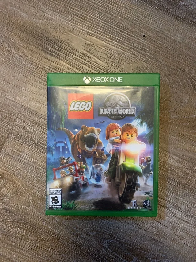 Lego Jurassic World - Xbox One image indicator(2)