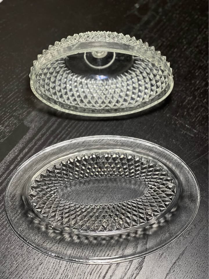 Vintage Indiana Glass Diamond Point Clear Covered Butter Dish - photo 5