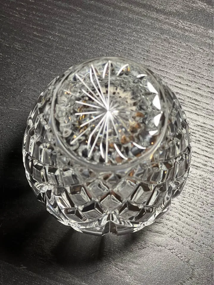Waterford Crystal ARAGLIN 7 in. Vase image indicator(5)