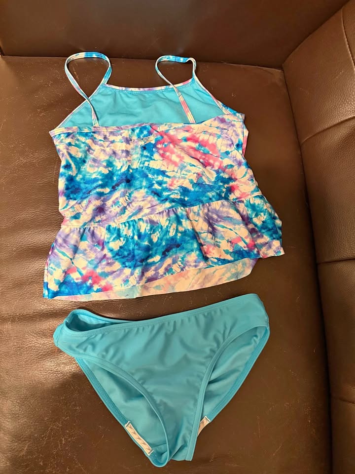 Girls Speedo 2 Piece Swimsuit