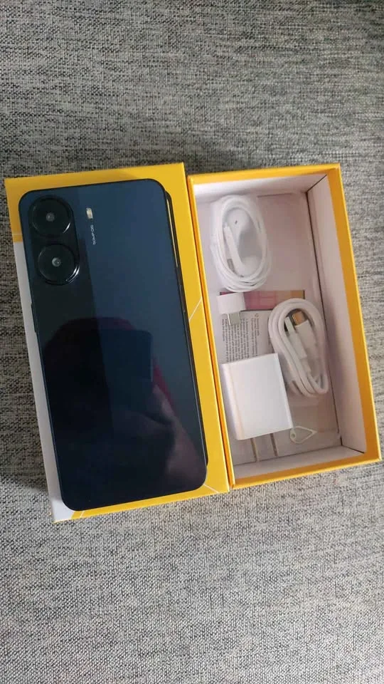 BRAND NEW! Budget-Friendly Smartphone 2025! 🔥 image indicator(3)