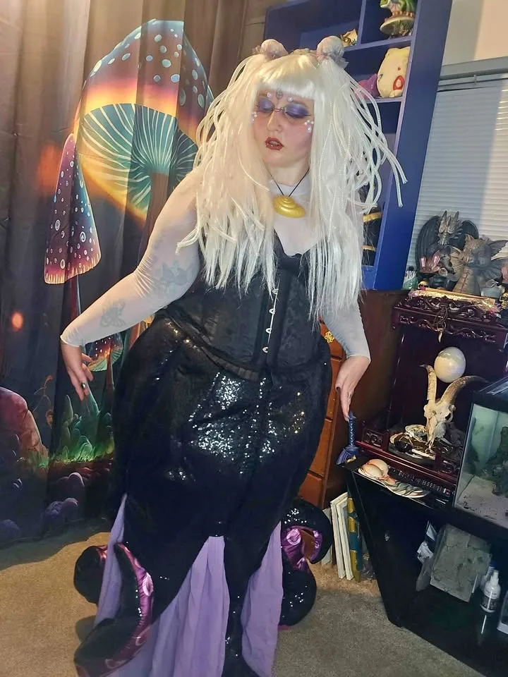 Ursula tentacles