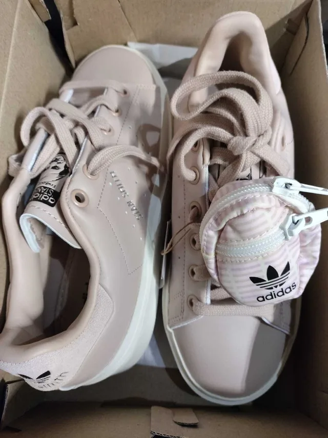 Women's SALE-Wmns STAN SMITH Bonega (US-6; EUR-37⅓)