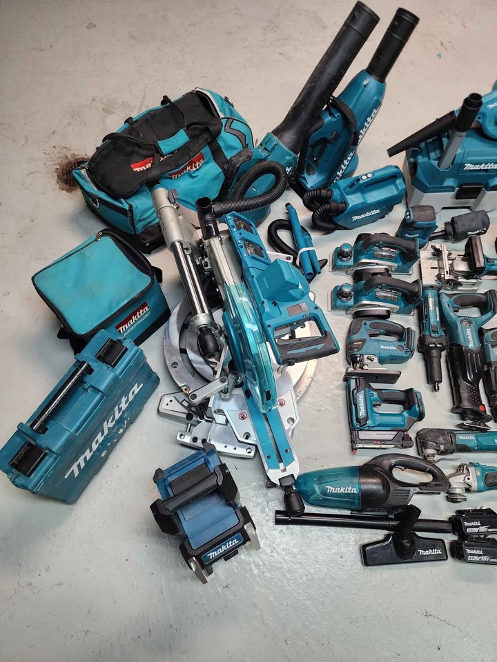 Makita 18v cordless lot - photo 4