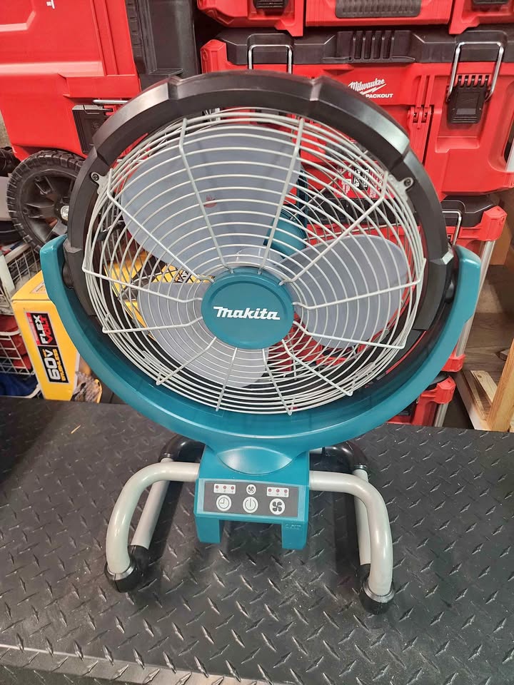 Makita cordless jobsite fan