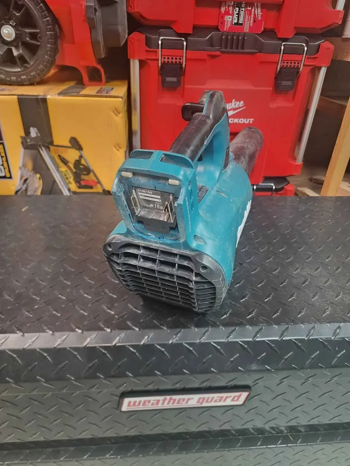 Makita blower 18v cordless image indicator(3)