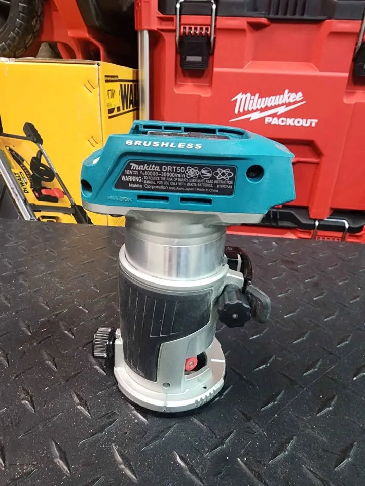 Makita 18v cordless router image indicator(2)