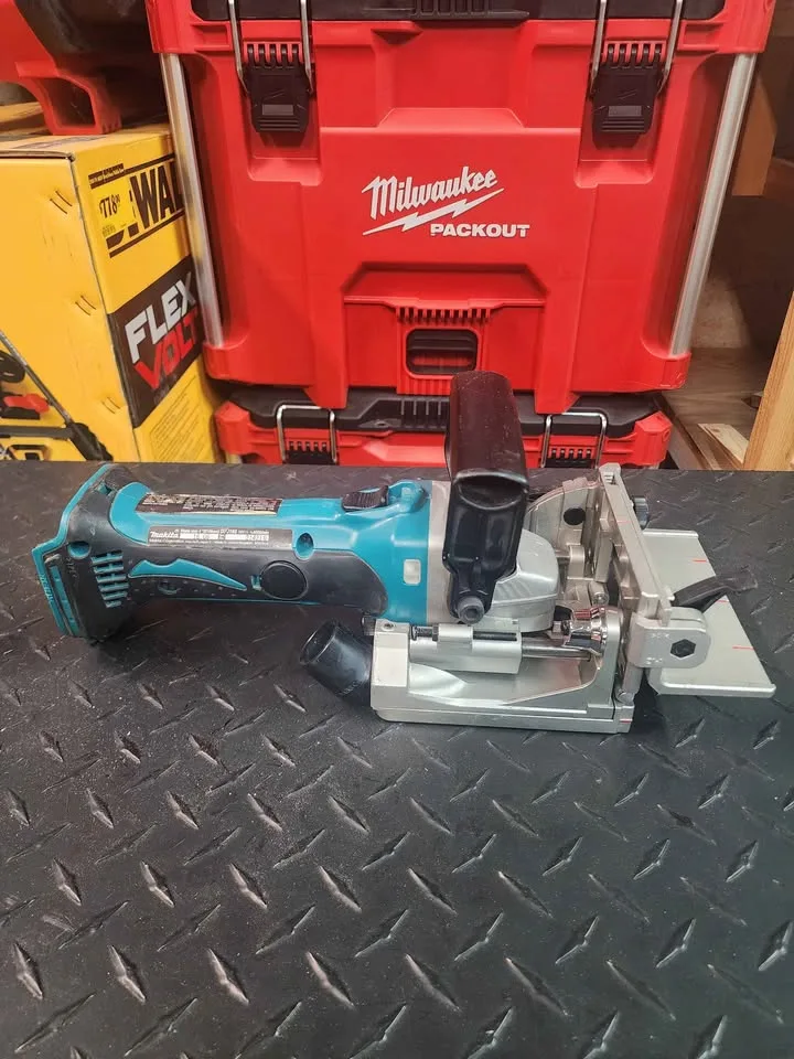 Makita cordless biscuit joiner 18v image indicator(2)