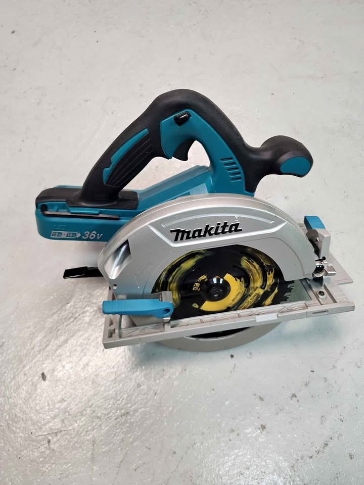 Makita cordless 7 1/2" circular saw