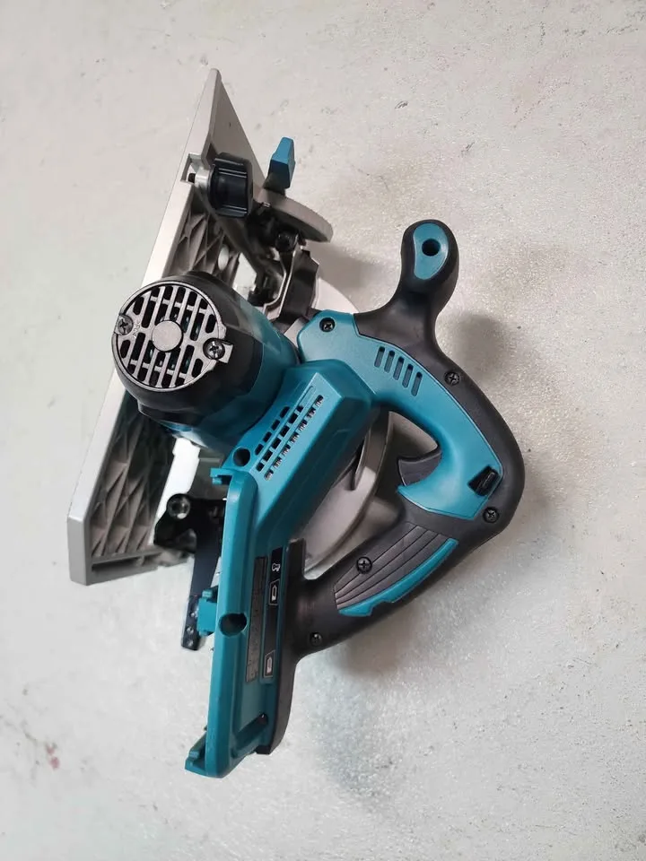 Makita cordless 7 1/2" circular saw image indicator(4)