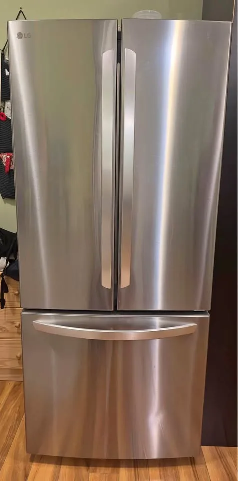 LG French Door Refrigerator LRFNS2200S - Stainless