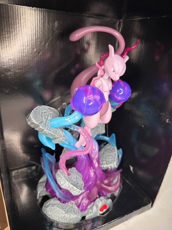 Jazwares Mewtwo Deluxe Collector Statue Figure - photo 4