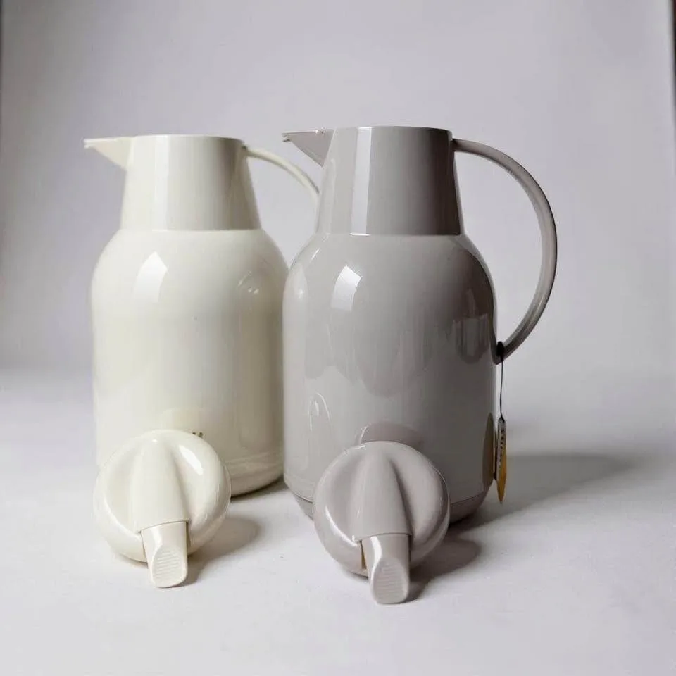Brand New Thermos Jugs / 3 Colours thumbnail
