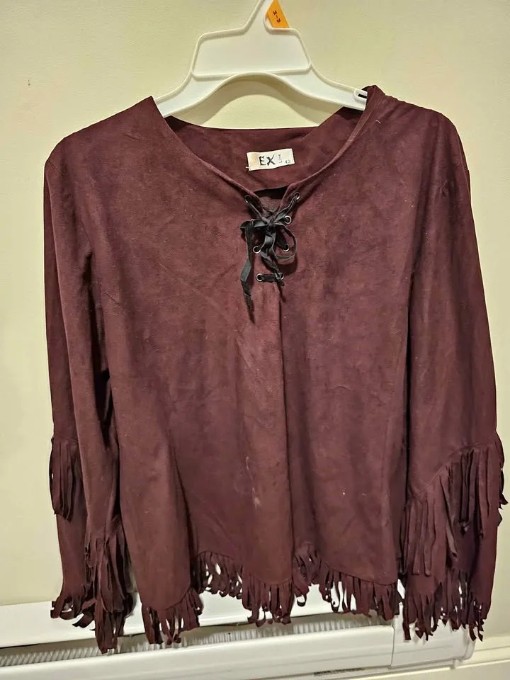 Brown Suede-Style Fringe Top – Great Condition