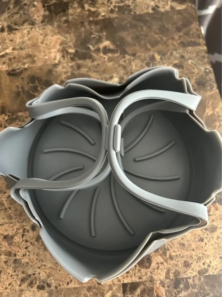 (New in Package)Set of 2 Reusable Air Fryer Liners image indicator(3)