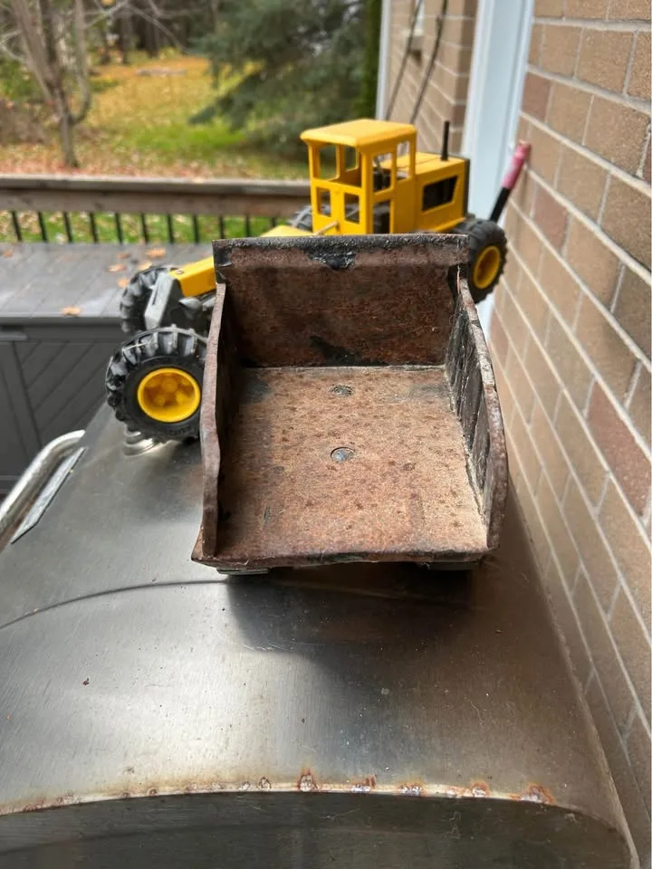 Vintage and newer Tonka image indicator(5)